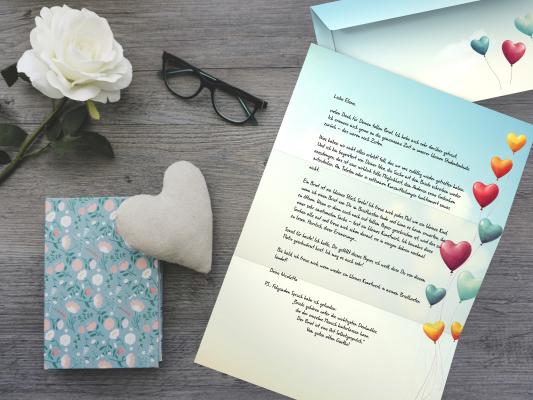 Stationery Love is in the air Writing paper